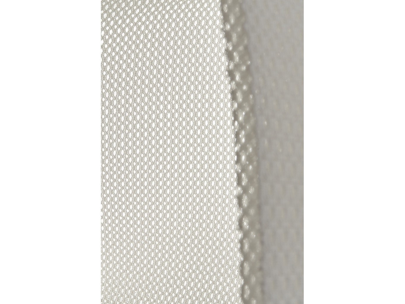 Úpl.3D plet.dist.celopl.PESh LEVITAN H7