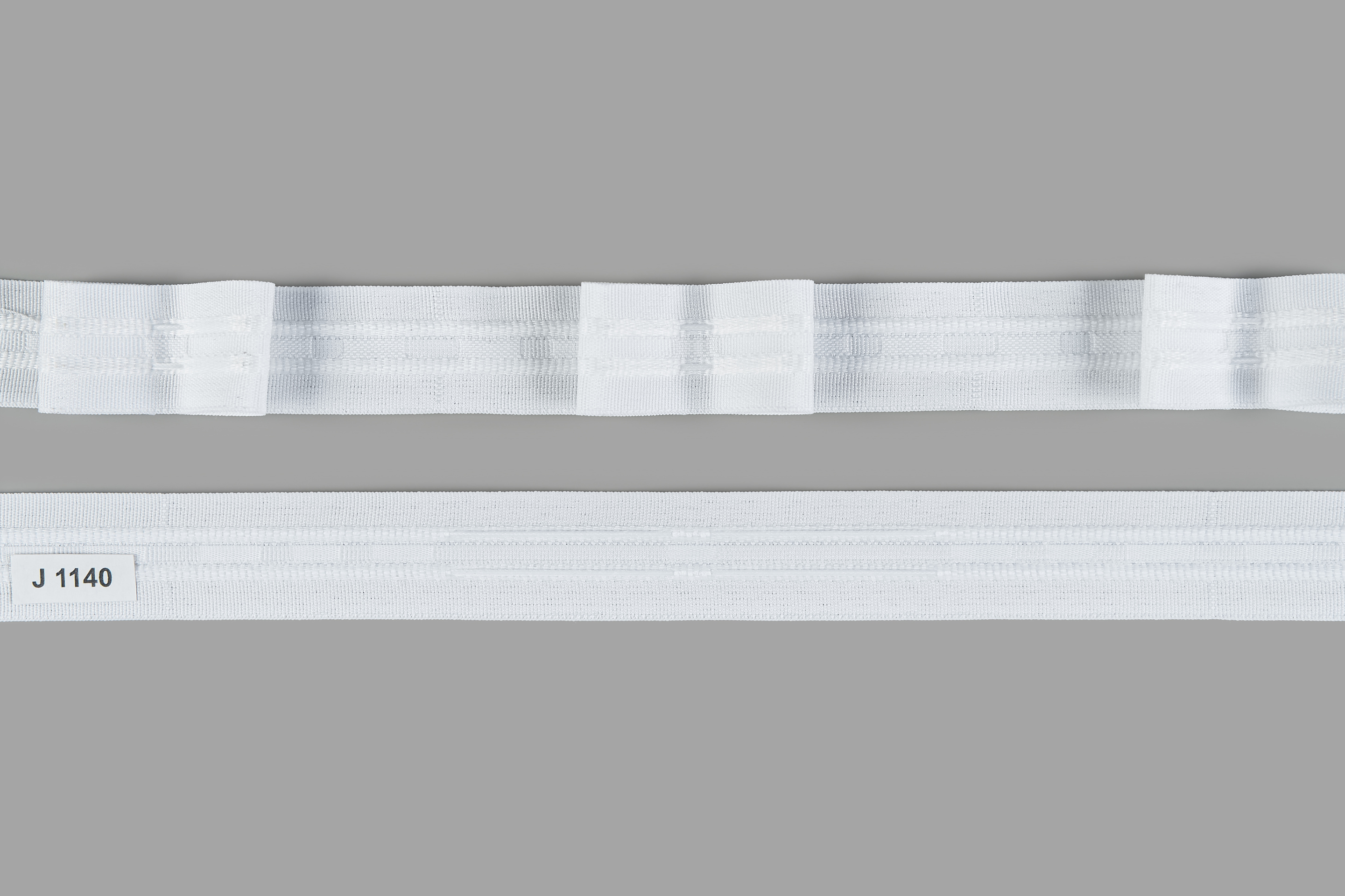 Stuha bílá 1:2, šíře 2,6cm